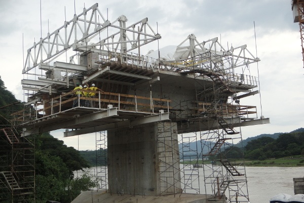 Control de la Supervisión de los puentes "Longitudinal del Norte"